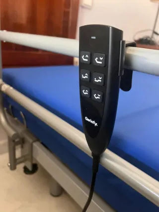 Cama articulada regulable