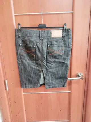 Falda vaquera Stradivarius azul