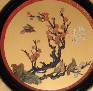 Miniatura oriental relieves pájaros flores coral