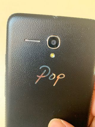 Móvil Alcatel Negro