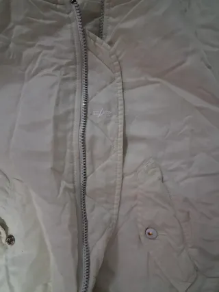 Chaqueta Alpha Industries Blanca Negociable