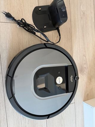 iRobot Roomba 975