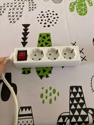 Regleta 3 enchufes con interruptor