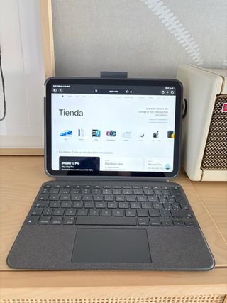 Apple IPAD 11 A16 + teclado Logitech Combo Touch