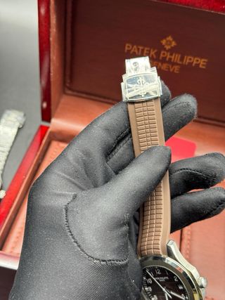 Reloj Patek Philippe Negro y Plateado