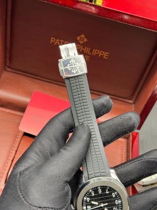 Reloj Patek Philippe Negro y Plateado