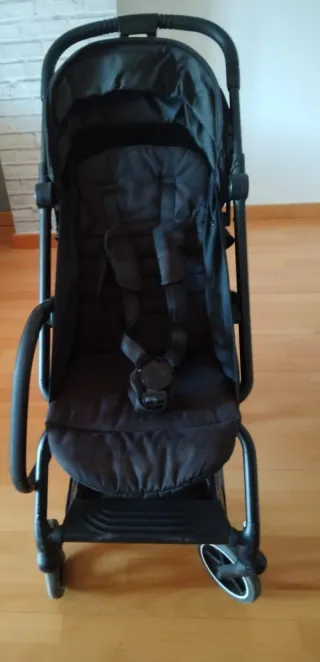 Sillita de paseo negra