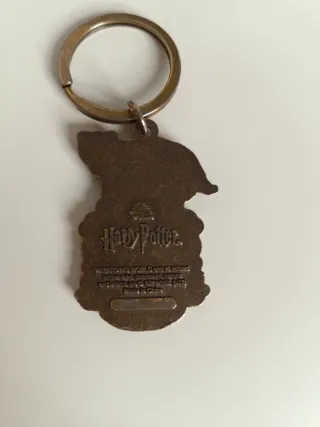 Llavero Hufflepuff Escudo y Tejón