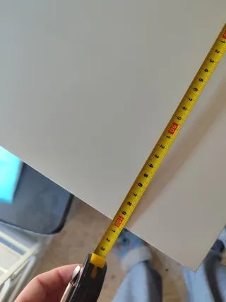 Escritorio blanco y negro