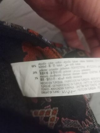Pantalón estampado Zara talla S nuevo