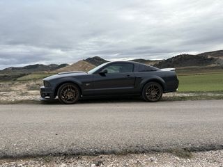 Ford Mustang 2006