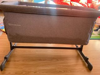 Cuna de bebé Kinderkraft gris