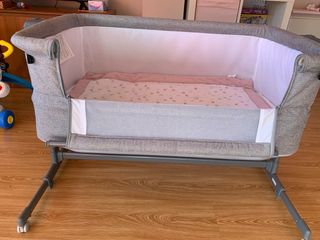 Cuna de bebé Kinderkraft gris