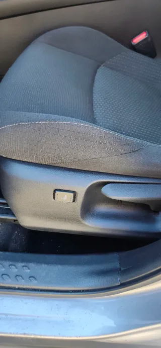 Toyota chr 1.8 advance 2019