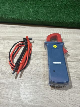 Pinza Amperimétrica Profesional AstroAI