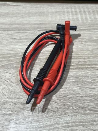 Pinza Amperimétrica Profesional AstroAI