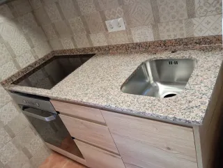 Encimeras de piedra y madera