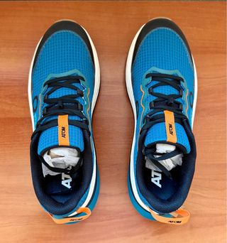 Zapatillas trail running ATOM