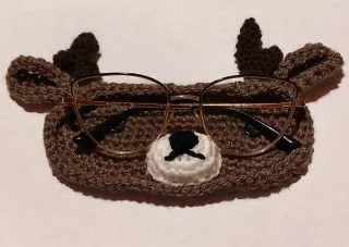 Porta occhiali uncinetto a forma animale