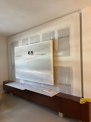 La mancha pintura y revestimiento