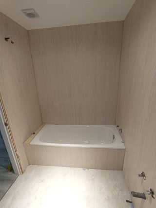 La mancha pintura y revestimiento