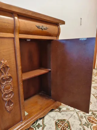 Mueble recibidor clásico madera