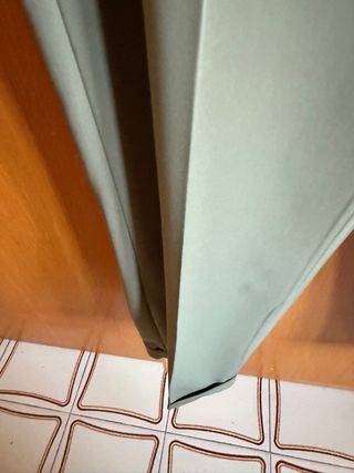 Completo donna: camicetta fantasia e pantaloni