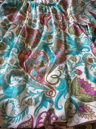 Completo donna: camicetta fantasia e pantaloni