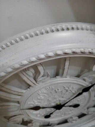 Orologio da parete bianco