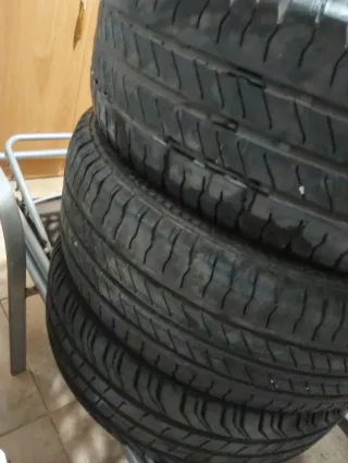 4 neumáticos 225/55/r17 H104