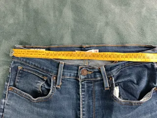 Levi’s 724 High Rise Straight Premium W30 L34 (44