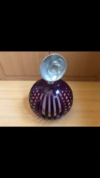 Lámpara de techo morada de luzete