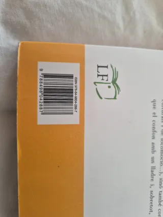 Nuevo Azacán. Lengua Castellana y Literatura 1º...