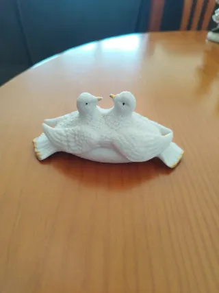 Figuras de porcelana pareja