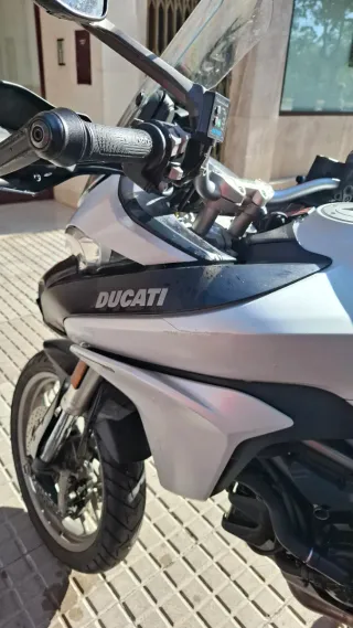 Ducati multistrada 950