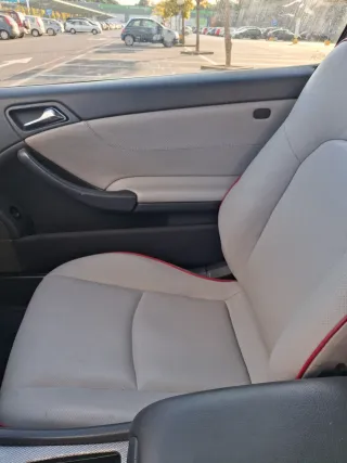 Mercedes-Benz Clase C 2001