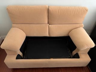 Sofá cama 1 plaza tono arena muy buen estado.
