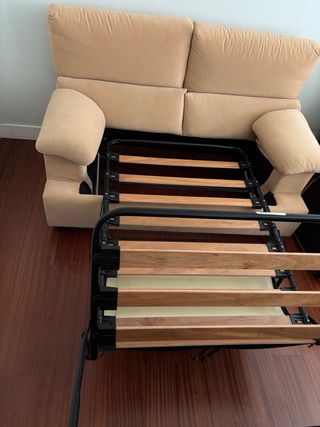 Sofá cama 1 plaza tono arena muy buen estado.
