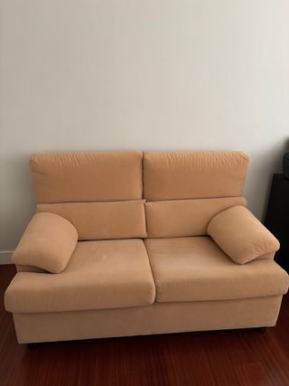 Sofá cama 1 plaza tono arena muy buen estado.