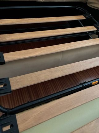 Sofá cama 1 plaza tono arena muy buen estado.