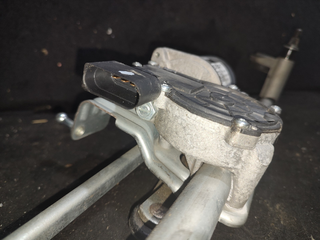 BRAZO LIMPIA DELANTERO IZQUIERDO SEAT ARONA Style