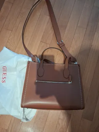 Bolso Guess Marrón