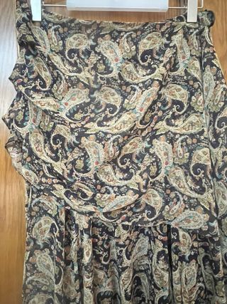 Falda Zara Estampada Paisley Talla L