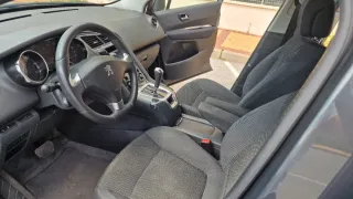 Peugeot 5008 1.6 bluehdi Style