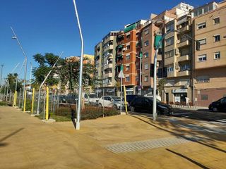 Local comercial en venta en Riu en Santa Coloma de Gramanet
