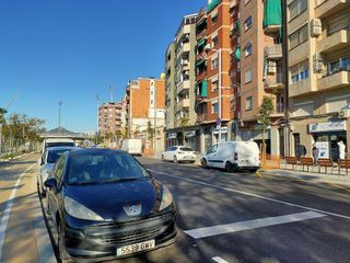 Local comercial en venta en Riu en Santa Coloma de Gramanet