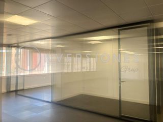 Oficina en alquiler en Les Corts en Barcelona