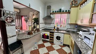 Casa adosada en venta en Centro en Bormujos