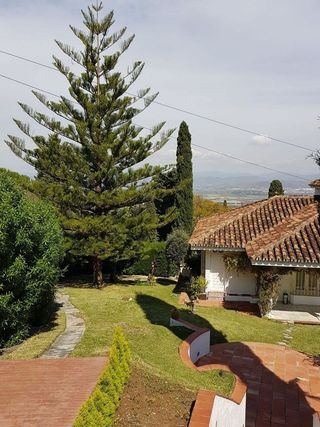 Chalet en venta en Manantiales - Lagar - Cortijo en Alhaurín de la Torre