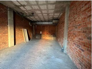 Local comercial en alquiler en Montequinto en Dos Hermanas